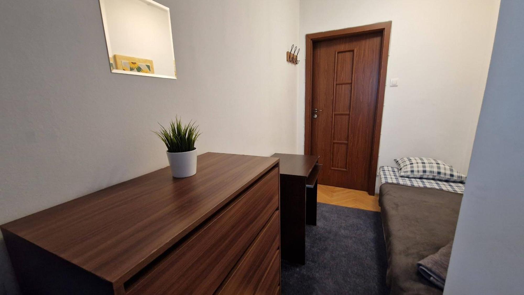 Vandrarhem Niebieski Meander Blisko Metra Warszawa